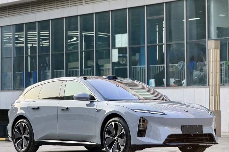 Used Nio ET5T 2025 75 kWh Touring
