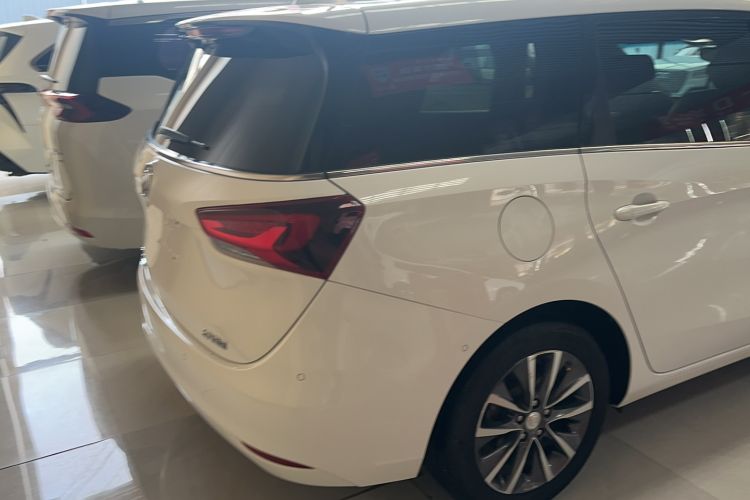 Used Buick GL6 2018 18T 6-Seater Prestige Model
