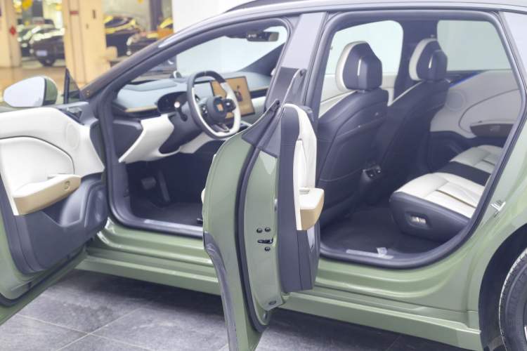 Used Zeekr 007GT 2025 Rear-Drive Intelligent Driving Version 75 kWh
