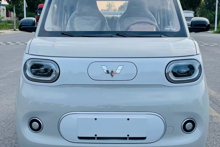 Used Wuling Hongguang MINIEV 2024 3rd Generation 215km Youth Edition