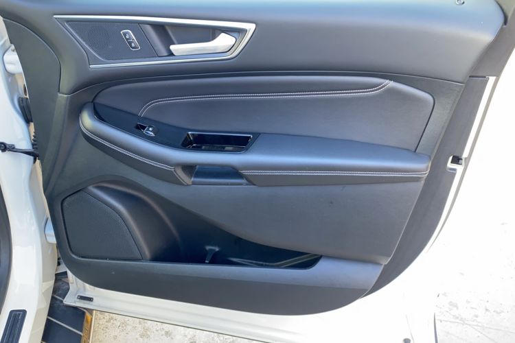 Used Ford Edge 2016 EcoBoost 245 Two-Wheel-Drive Titanium 7-Seater