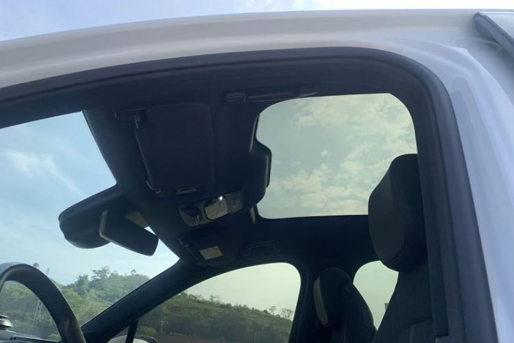 Used Nio EC6 2022 75 kWh Sport Edition
