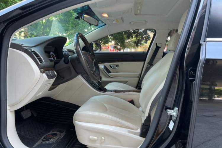 Used Roewe 950 2017 30T Internet Flagship Edition