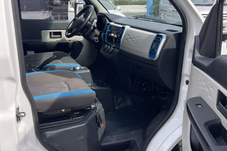 Used Dongfeng Xiaokang EC36II 2023 Chongqing Innovision 38.64 kWh