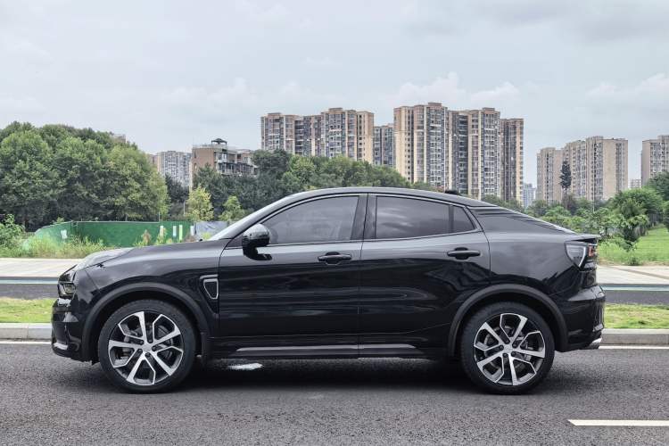 Used Lynk & Co 05 2020 2.0TD Four-Wheel Drive HypeHalo