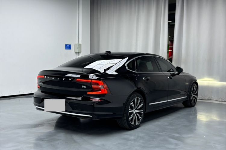 Used Volvo S90 2023 B5 Zhiyuan Luxury Edition