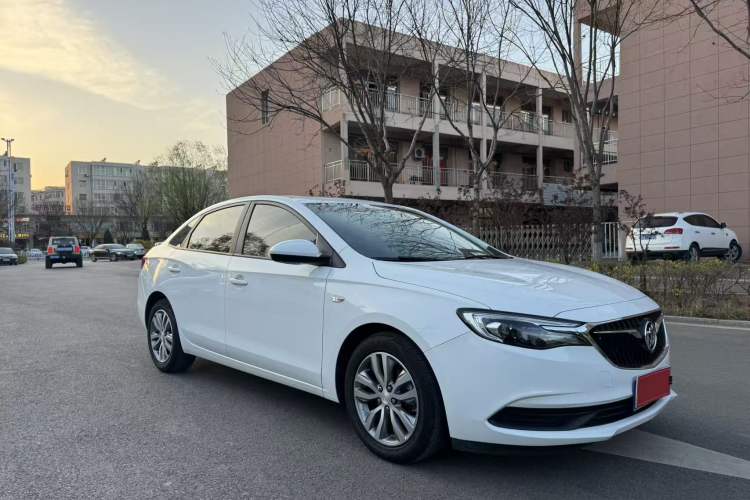 Used Buick GT 2021 1.3T Automatic Mild Hybrid Elite Version Exterior 2