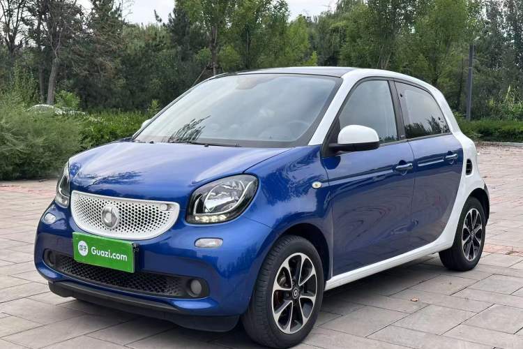 Used smart forfour 2016 1.0L 52 kW Passion Edition
