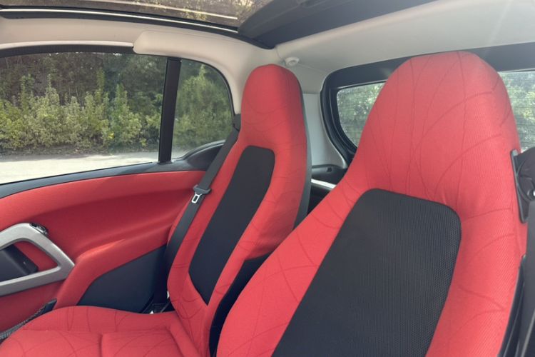 Used smart fortwo 2012 1.0 MHD Hardtop Passion Edition
