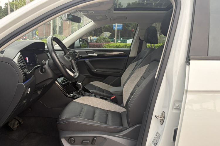 Used Volkswagen Tayron GTE Plug-in Hybrid 2020 1.4T Luxury Model Left Front Seat