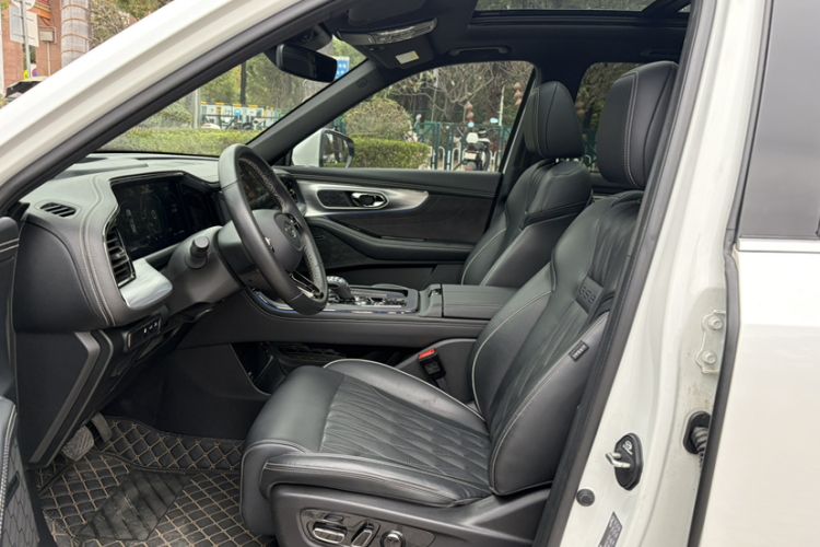 Used GAC Trumpchi GS8 2022 Double-Energy Series 2.0TM Two-Wheel Drive Prestige Edition (6 Seats)