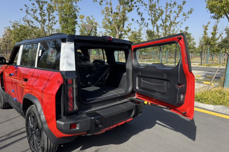 Used iCAR 03T 2024 501km Four-wheel Drive Long-Range Version
