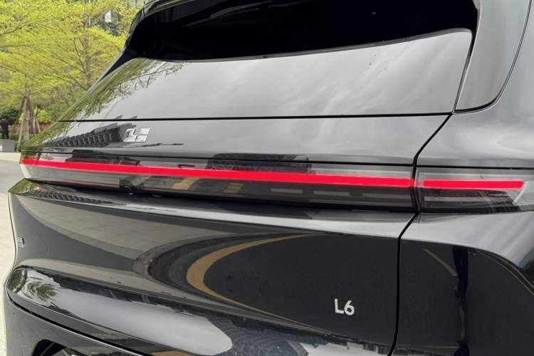 Used Li Auto L6 2024 Pro Model Exterior 7