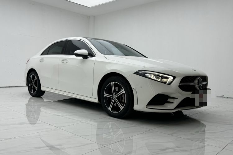 Used Mercedes-Benz A-Class 2022 Revised Version A 200 L Sport Sedan Fashionable Style