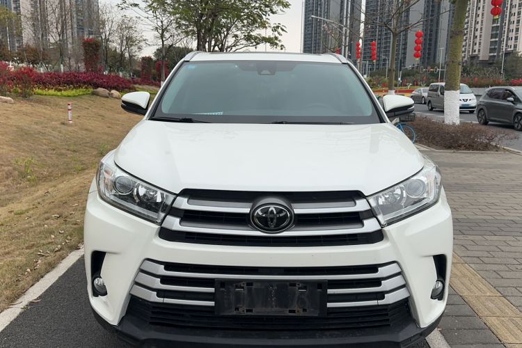 Used Toyota Highlander 2018 2.0T Four-Wheel Drive Luxury Edition 7 Seats China V Emission Standard