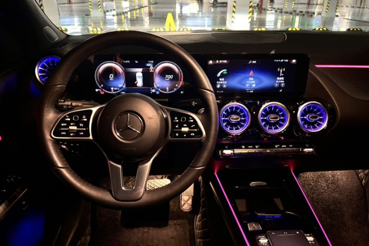 Used Mercedes-Benz GLA 2023 GLA 220
