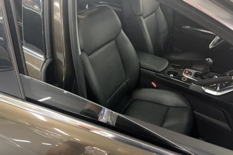 Used Peugeot 3008 2015 2.0L Manual Classic Edition