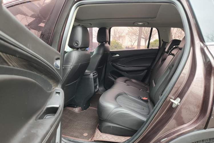 Used Buick Envision 2018 20T Two-Wheel-Drive Leading Model
