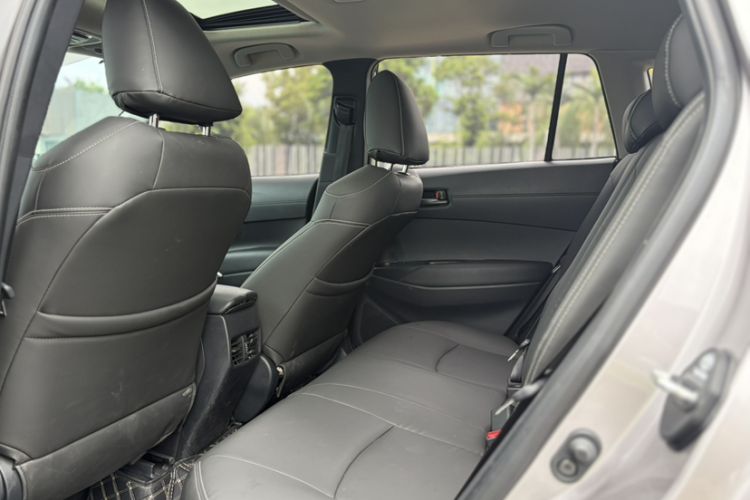 Used Toyota Corolla Cross 2023 2.0L Elite Edition Interior 1