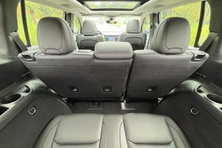 Used Jeep Grand Commander 2022 2.0T Two-Wheel Drive Luxury Version