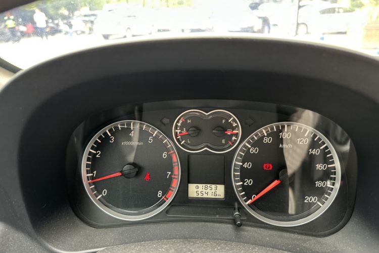 Used Haval H5 Classic 2013 Zhizun Edition 2.0L Manual Two-Wheel Drive Entry-Level Model