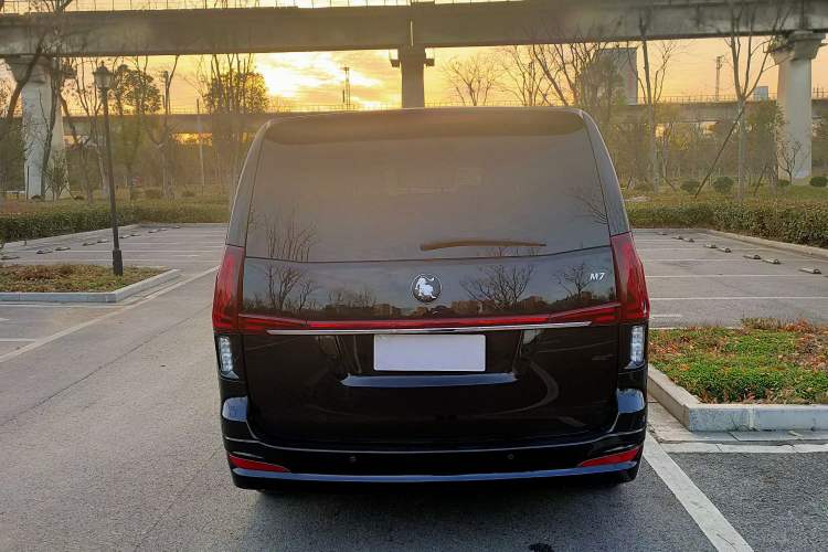 Used FORTHING M7 2022 Lingjue Model 2.0T Automatic Marquis Edition