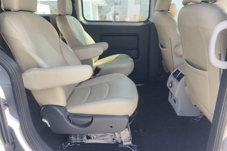 Used JAC Refine M3 2019 Creator Edition 1.8L Luxury Model
