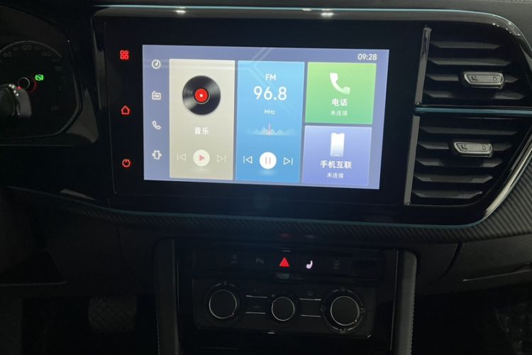 Used Jetta VS5 2022 280TSI Automatic High-Gloss Enjoyment Model Audio And AC Panel