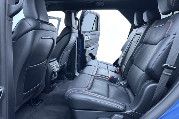 Used Ford Explorer 2020 EcoBoost 285 Four-Wheel Drive Sport Edition ST-LINE 7-Seater
