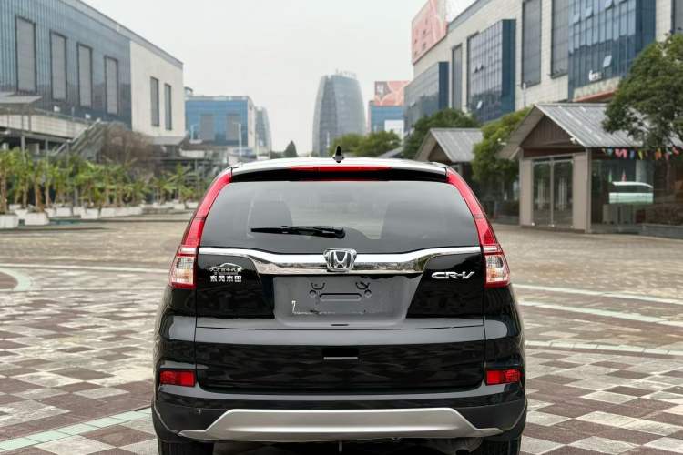 Used Honda CR-V 2016 2.0L two-wheel drive Urban Edition