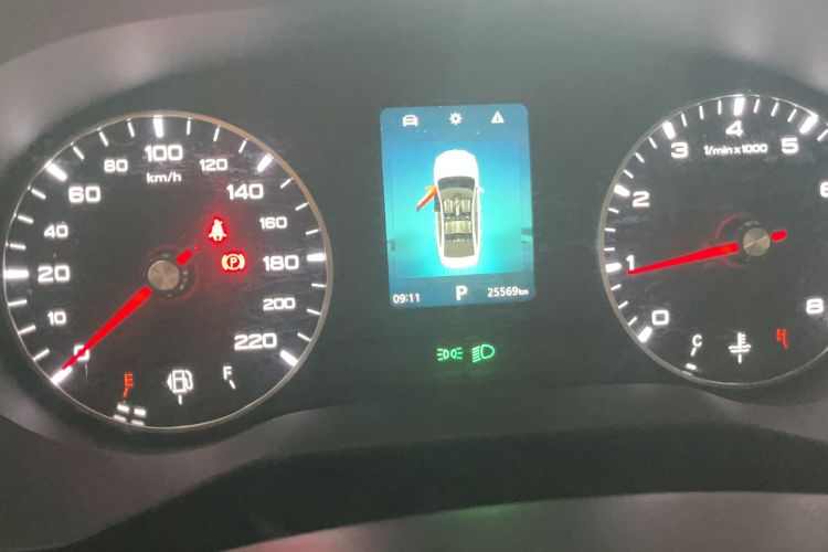 Used Roewe i5 2021 1.5L CVT Platinum Edition