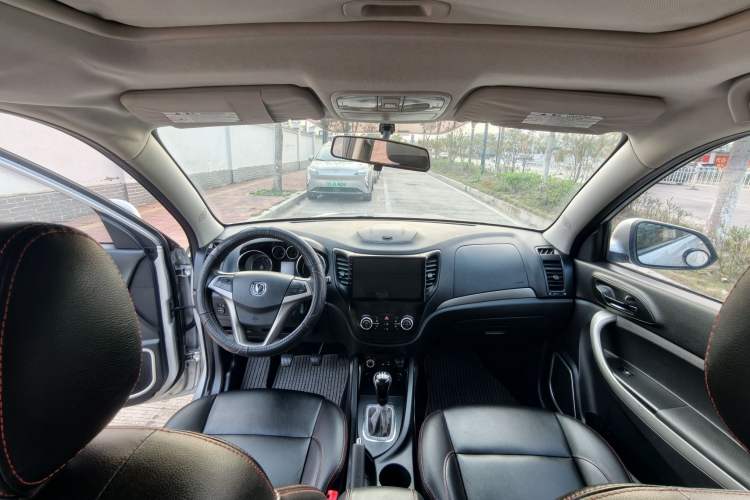 Used Changan CS35 2014 1.6L Manual Luxury Model China IV Standard
