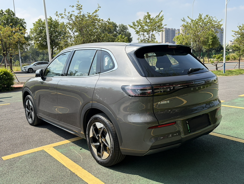 Geely Galaxy E5 2026 Model 610km Exploration+ Edition — снимка 14