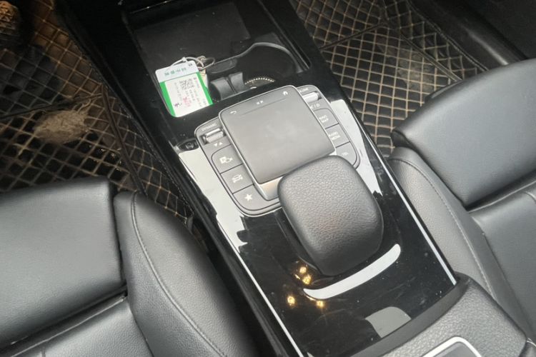 Used Mercedes-Benz A-Class 2022 Restyled A 200 L Sport Sedan Fashion Version