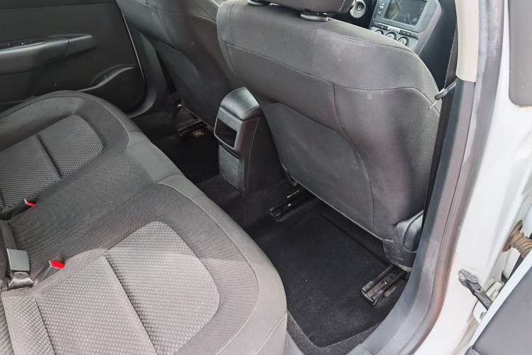 Used Citroen C4 Sega 2016 1.6L Automatic Comfort Model Interior 3