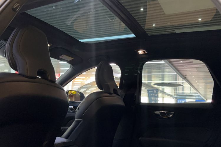 Used Volvo XC60 2021 T5 4x4 Smart & Advanced Sport Edition Headliner