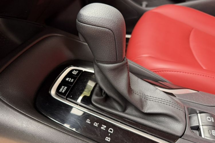 Used Toyota Corolla 2022 Dual-Motor 1.8L E-CVT Pioneer Edition