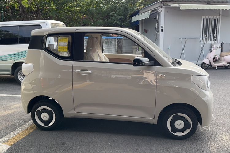 Used Wuling Hongguang MINIEV 2024 3rd Generation 215km Youth Edition