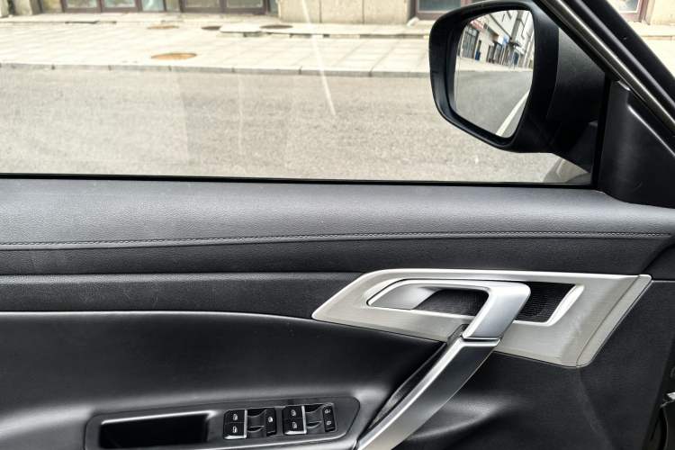 Used Geely Auto Emgrand X7 Sport 2020 1.8TD DCT Two-Wheel Drive Smart Connect 4G-Enabled Version Interior 2