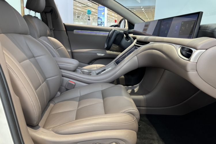 Used IM L6 2025 Ultra Model