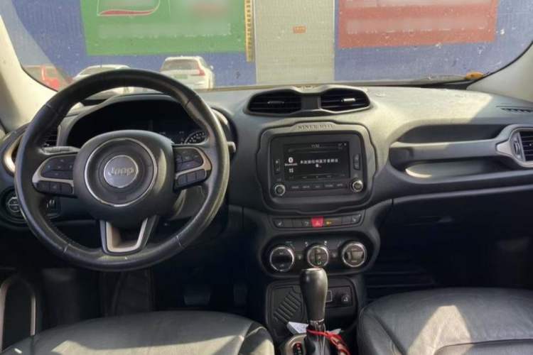 Used Jeep Renegade 2016 1.4T Automatic Smart Edition