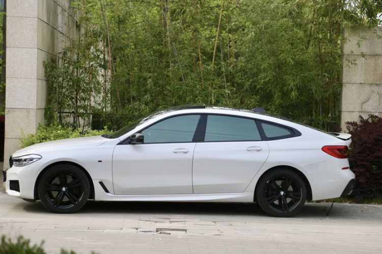 Used BMW 6 Series GT 2018 640i xDrive M Sport Package Exterior 3