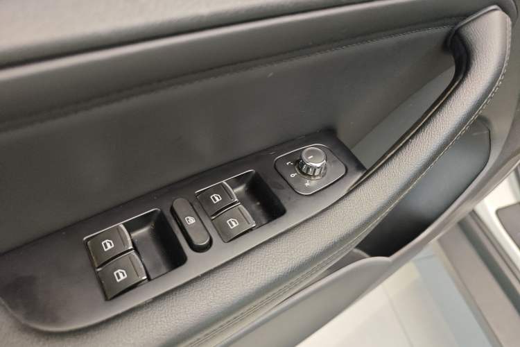 Used Haval H6 2019 Sport Edition 1.5T Manual Two-Wheel Drive Elite Model China VI Standard
