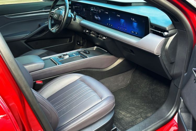 Used Ford Mondeo 2025 2.0T EcoBoost Ultimate Edition
