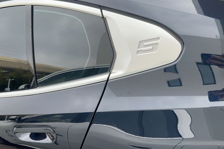 Used BMW 5 Series 2024 530Li Leading Luxury Package Exterior 5