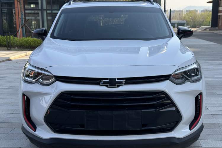 Used Chevrolet Orlando 2018 Redline 530T Automatic Zhaoxiang Edition (5+2 Seating) – China V Standard Exterior 4