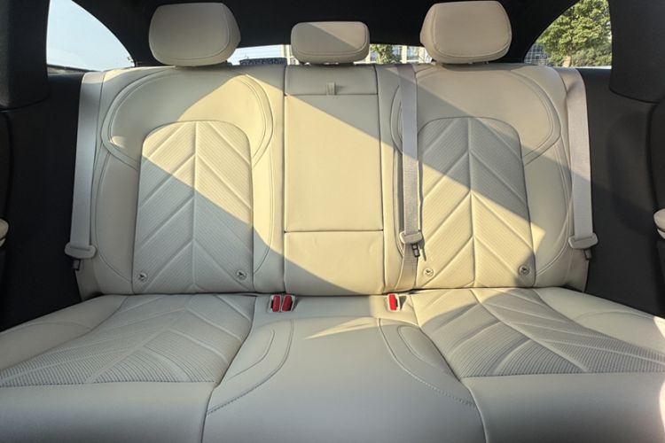 Used Nio ET5T 2025 75 kWh Touring