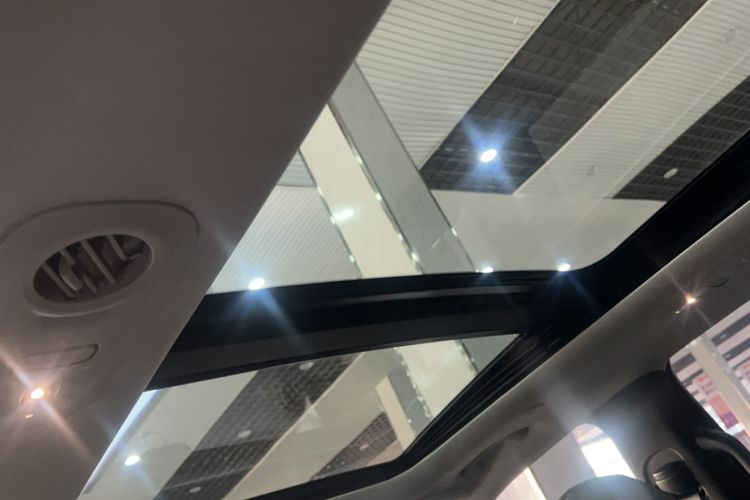 Used Jeep Grand Commander 2018 2.0T Four-Wheel Drive Enjoyment Edition China VI