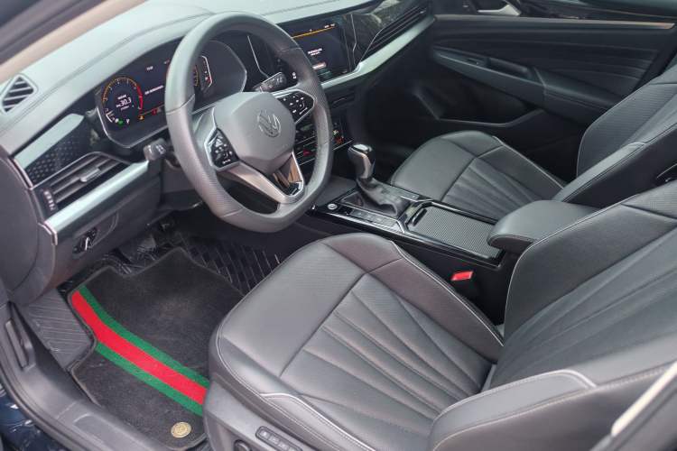 Used Volkswagen Passat 2024 380TSI Dragon Edition Interior 2