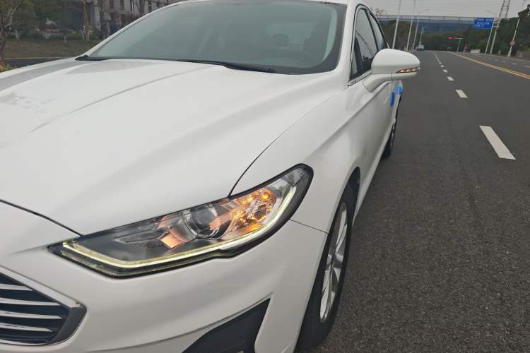 Used Ford Mondeo 2020 EcoBoost 180 Stylish Model
